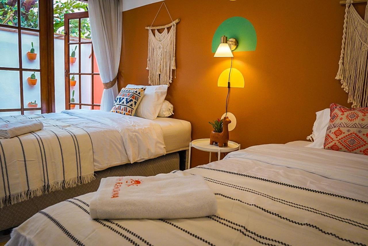 Roemah Renjana Bandung Bed and Breakfast Eksteriør billede